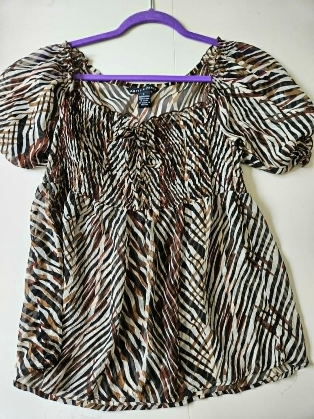 Summer Babydoll Top on or off the shoulder, Size L
